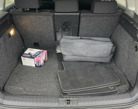 Сірий Фольксваген Тігуан, об'ємом двигуна 2 л та пробігом 120 тис. км за 12500 $, фото 9 на Automoto.ua