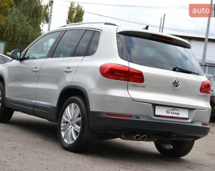 Серый Фольксваген Тигуан, объемом двигателя 1.98 л и пробегом 165 тыс. км за 10500 $, фото 10 на Automoto.ua