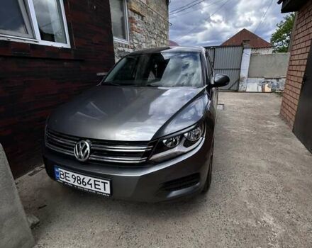 Сірий Фольксваген Тігуан, об'ємом двигуна 1.98 л та пробігом 170 тис. км за 13000 $, фото 2 на Automoto.ua