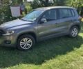 Сірий Фольксваген Тігуан, об'ємом двигуна 1.97 л та пробігом 216 тис. км за 13000 $, фото 7 на Automoto.ua