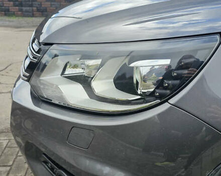 Серый Фольксваген Тигуан, объемом двигателя 2 л и пробегом 260 тыс. км за 13450 $, фото 5 на Automoto.ua