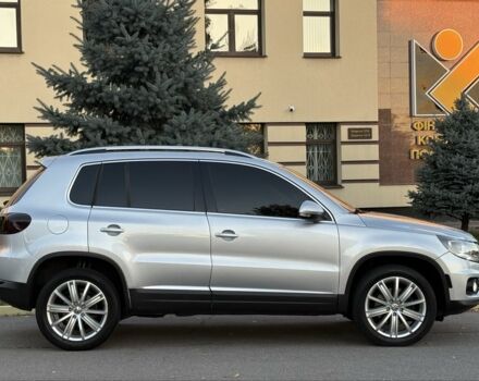 Фольксваген Тігуан 2012 у Кременчуге на Automoto.ua Сірий Фольксваген Тігуан, об'ємом двигуна 2 л та пробігом 250 тис. км за 11777 $, фото 12 на Automoto.ua