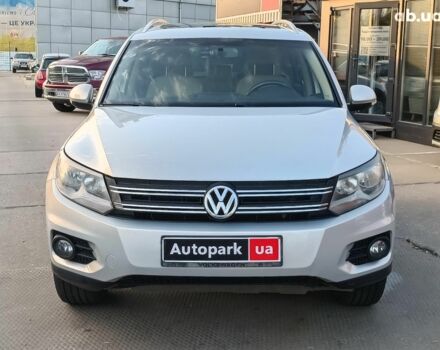 Серый Фольксваген Тигуан, объемом двигателя 2 л и пробегом 184 тыс. км за 10990 $, фото 1 на Automoto.ua