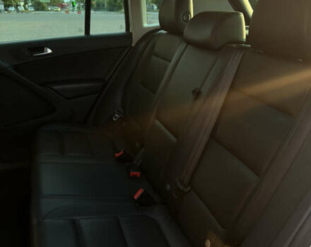 Сірий Фольксваген Тігуан, об'ємом двигуна 1.98 л та пробігом 167 тис. км за 13700 $, фото 8 на Automoto.ua