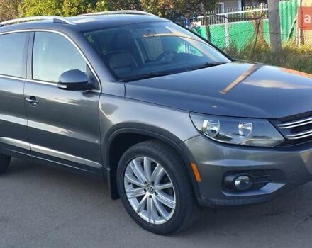 Сірий Фольксваген Тігуан, об'ємом двигуна 1.98 л та пробігом 227 тис. км за 11500 $, фото 2 на Automoto.ua