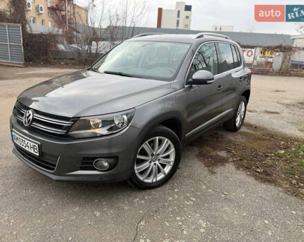Серый Фольксваген Тигуан, объемом двигателя 1.97 л и пробегом 247 тыс. км за 14500 $, фото 3 на Automoto.ua
