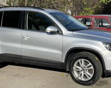 Серый Фольксваген Тигуан, объемом двигателя 1.98 л и пробегом 250 тыс. км за 13200 $, фото 2 на Automoto.ua