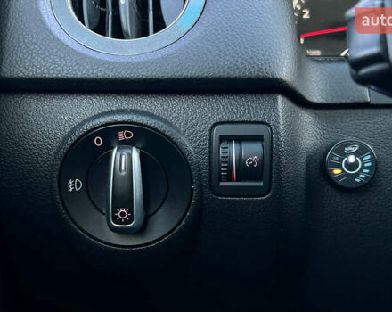 Серый Фольксваген Тигуан, объемом двигателя 2 л и пробегом 195 тыс. км за 10800 $, фото 13 на Automoto.ua