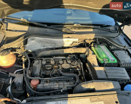 Серый Фольксваген Тигуан, объемом двигателя 1.98 л и пробегом 220 тыс. км за 11000 $, фото 47 на Automoto.ua