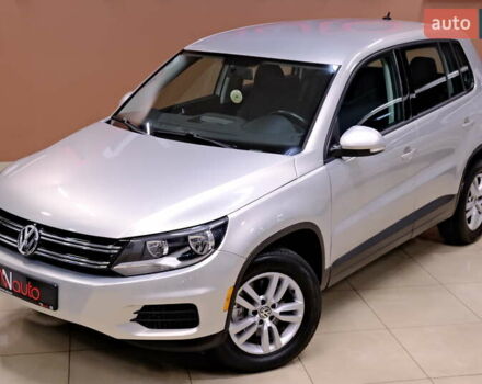 Сірий Фольксваген Тігуан, об'ємом двигуна 2 л та пробігом 170 тис. км за 9900 $, фото 8 на Automoto.ua