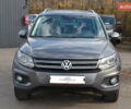Сірий Фольксваген Тігуан, об'ємом двигуна 1.98 л та пробігом 310 тис. км за 10999 $, фото 2 на Automoto.ua