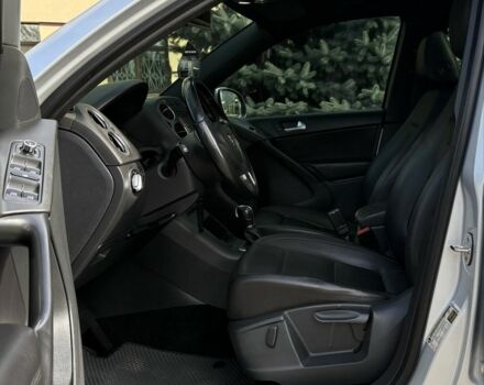 Фольксваген Тігуан 2012 у Кременчуге на Automoto.ua Сірий Фольксваген Тігуан, об'ємом двигуна 2 л та пробігом 250 тис. км за 11777 $, фото 16 на Automoto.ua