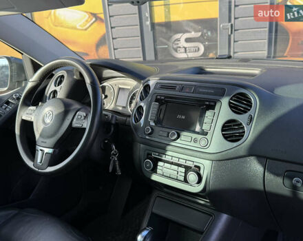 Серый Фольксваген Тигуан, объемом двигателя 2 л и пробегом 205 тыс. км за 15500 $, фото 29 на Automoto.ua