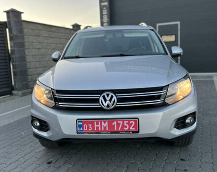 Сірий Фольксваген Тігуан, об'ємом двигуна 1.97 л та пробігом 251 тис. км за 9999 $, фото 3 на Automoto.ua