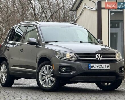 Серый Фольксваген Тигуан, объемом двигателя 1.98 л и пробегом 227 тыс. км за 10950 $, фото 3 на Automoto.ua