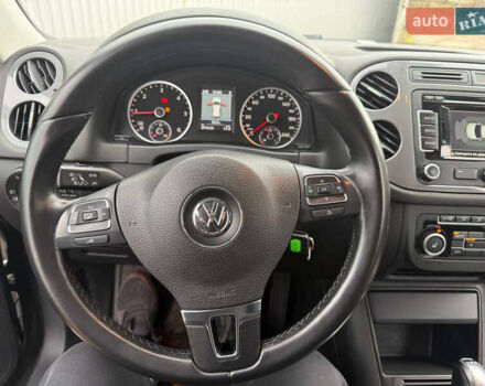 Серый Фольксваген Тигуан, объемом двигателя 1.97 л и пробегом 247 тыс. км за 14500 $, фото 13 на Automoto.ua