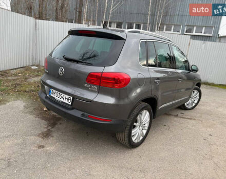 Серый Фольксваген Тигуан, объемом двигателя 1.97 л и пробегом 247 тыс. км за 14500 $, фото 6 на Automoto.ua