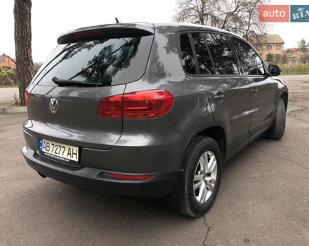 Серый Фольксваген Тигуан, объемом двигателя 2 л и пробегом 212 тыс. км за 14800 $, фото 5 на Automoto.ua
