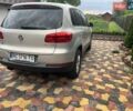 Сірий Фольксваген Тігуан, об'ємом двигуна 2 л та пробігом 255 тис. км за 9600 $, фото 5 на Automoto.ua