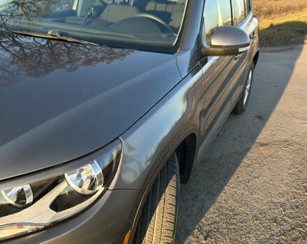 Серый Фольксваген Тигуан, объемом двигателя 1.98 л и пробегом 220 тыс. км за 11000 $, фото 19 на Automoto.ua