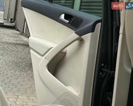 Серый Фольксваген Тигуан, объемом двигателя 1.98 л и пробегом 227 тыс. км за 10950 $, фото 28 на Automoto.ua