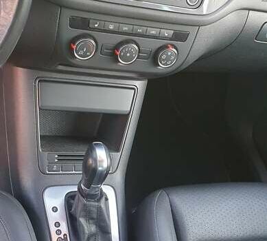 Сірий Фольксваген Тігуан, об'ємом двигуна 1.98 л та пробігом 227 тис. км за 11500 $, фото 14 на Automoto.ua