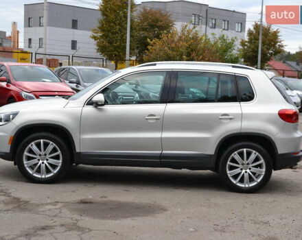 Серый Фольксваген Тигуан, объемом двигателя 1.98 л и пробегом 165 тыс. км за 10500 $, фото 11 на Automoto.ua