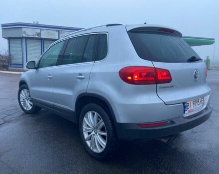 Серый Фольксваген Тигуан, объемом двигателя 2 л и пробегом 176 тыс. км за 10999 $, фото 7 на Automoto.ua