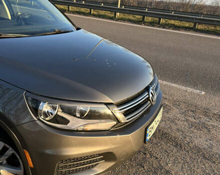 Серый Фольксваген Тигуан, объемом двигателя 1.98 л и пробегом 220 тыс. км за 11000 $, фото 28 на Automoto.ua