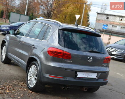 Сірий Фольксваген Тігуан, об'ємом двигуна 1.98 л та пробігом 310 тис. км за 10999 $, фото 9 на Automoto.ua