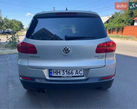 Серый Фольксваген Тигуан, объемом двигателя 1.98 л и пробегом 190 тыс. км за 12700 $, фото 1 на Automoto.ua