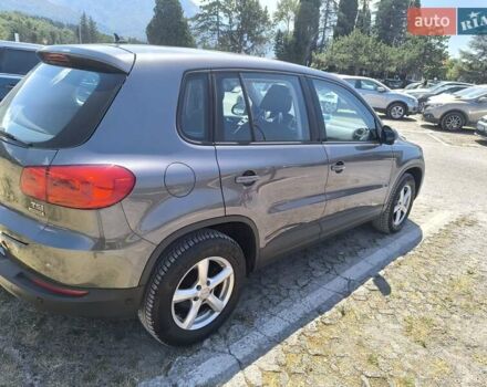 Серый Фольксваген Тигуан, объемом двигателя 1.4 л и пробегом 195 тыс. км за 8311 $, фото 7 на Automoto.ua