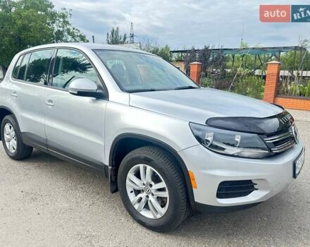 Сірий Фольксваген Тігуан, об'ємом двигуна 1.98 л та пробігом 132 тис. км за 11500 $, фото 3 на Automoto.ua