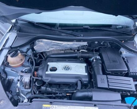 Серый Фольксваген Тигуан, объемом двигателя 2 л и пробегом 176 тыс. км за 10999 $, фото 23 на Automoto.ua