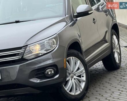 Серый Фольксваген Тигуан, объемом двигателя 1.98 л и пробегом 227 тыс. км за 10950 $, фото 10 на Automoto.ua