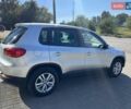 Сірий Фольксваген Тігуан, об'ємом двигуна 2 л та пробігом 160 тис. км за 9999 $, фото 2 на Automoto.ua