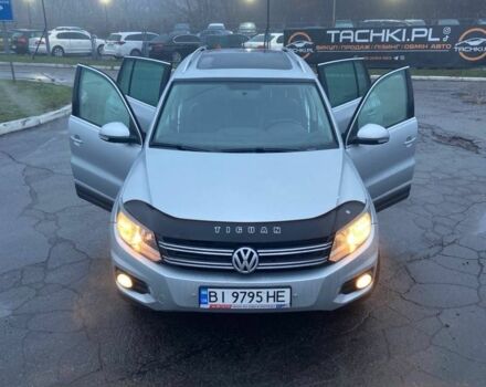 Серый Фольксваген Тигуан, объемом двигателя 2 л и пробегом 176 тыс. км за 10999 $, фото 11 на Automoto.ua