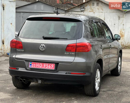 Сірий Фольксваген Тігуан, об'ємом двигуна 2 л та пробігом 224 тис. км за 8999 $, фото 27 на Automoto.ua