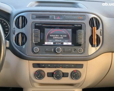 Серый Фольксваген Тигуан, объемом двигателя 2 л и пробегом 184 тыс. км за 10990 $, фото 15 на Automoto.ua