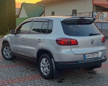 Серый Фольксваген Тигуан, объемом двигателя 2 л и пробегом 193 тыс. км за 10500 $, фото 3 на Automoto.ua