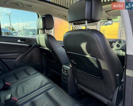 Серый Фольксваген Тигуан, объемом двигателя 2 л и пробегом 205 тыс. км за 15500 $, фото 33 на Automoto.ua