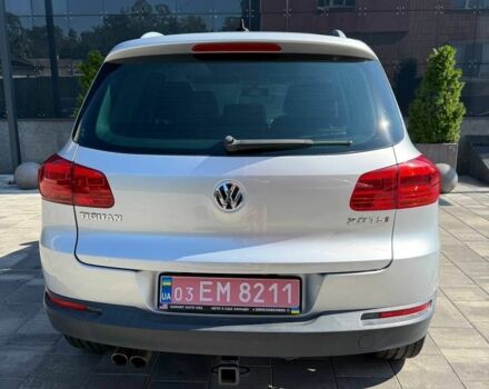 Серый Фольксваген Тигуан, объемом двигателя 2 л и пробегом 215 тыс. км за 9700 $, фото 9 на Automoto.ua