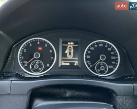 Сірий Фольксваген Тігуан, об'ємом двигуна 1.97 л та пробігом 251 тис. км за 9999 $, фото 22 на Automoto.ua