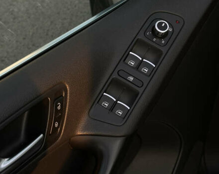 Сірий Фольксваген Тігуан, об'ємом двигуна 1.98 л та пробігом 167 тис. км за 13700 $, фото 15 на Automoto.ua