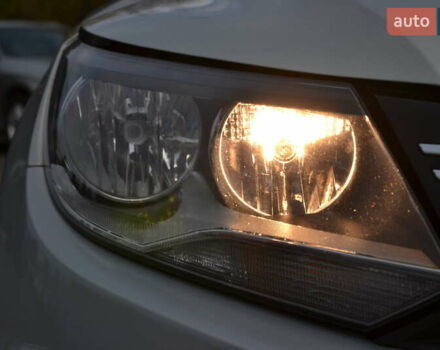 Серый Фольксваген Тигуан, объемом двигателя 1.98 л и пробегом 165 тыс. км за 10500 $, фото 29 на Automoto.ua