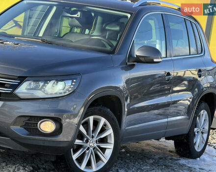 Серый Фольксваген Тигуан, объемом двигателя 2 л и пробегом 205 тыс. км за 15500 $, фото 9 на Automoto.ua