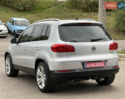 Серый Фольксваген Тигуан, объемом двигателя 2 л и пробегом 216 тыс. км за 10999 $, фото 8 на Automoto.ua