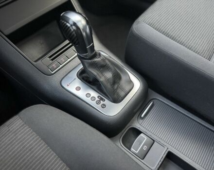 Серый Фольксваген Тигуан, объемом двигателя 2 л и пробегом 170 тыс. км за 9990 $, фото 17 на Automoto.ua