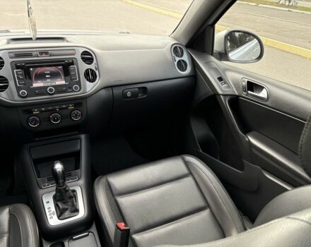 Фольксваген Тігуан 2012 у Кременчуге на Automoto.ua Сірий Фольксваген Тігуан, об'ємом двигуна 2 л та пробігом 250 тис. км за 11777 $, фото 21 на Automoto.ua