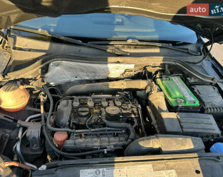 Серый Фольксваген Тигуан, объемом двигателя 1.98 л и пробегом 220 тыс. км за 11000 $, фото 48 на Automoto.ua